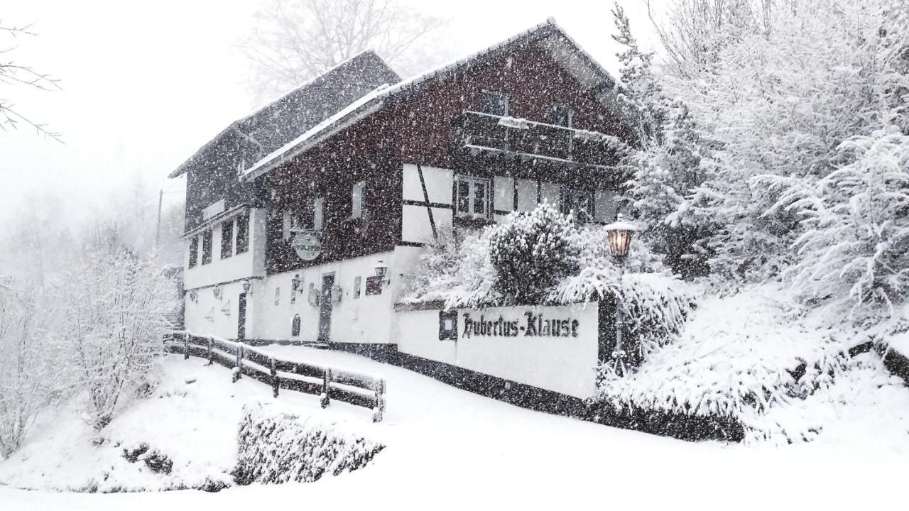 Motel Jeje Und Anna'S Eifel Haus Monschau Exterior foto